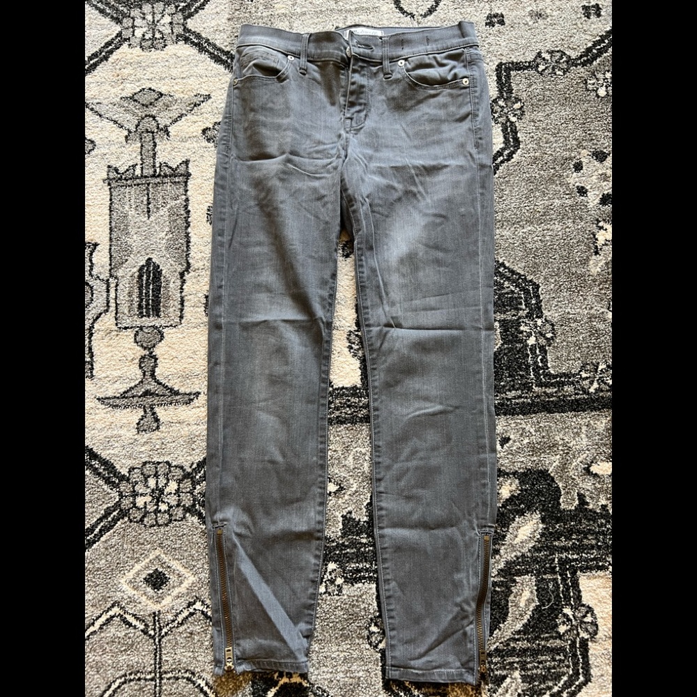 Madewell grey stretch skinny jeans with ankle zipper